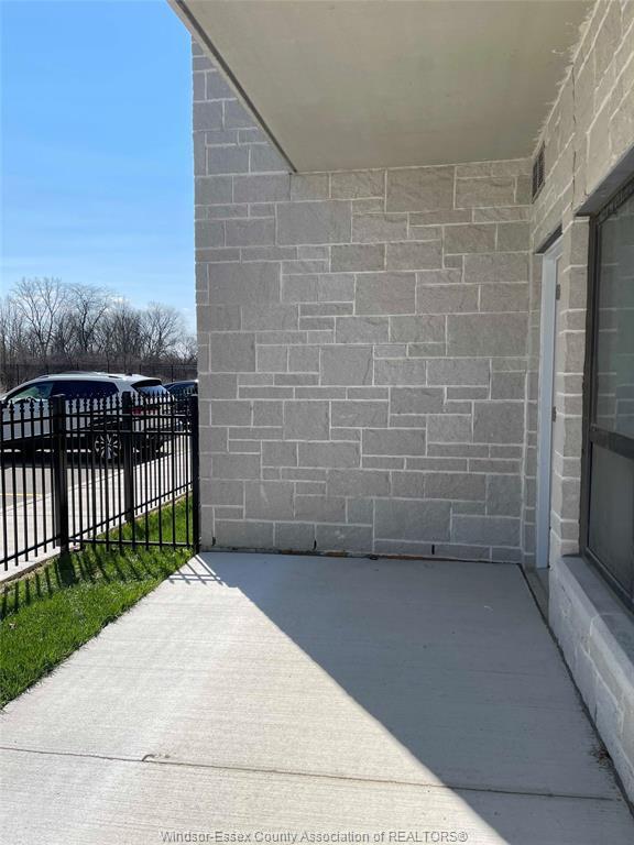 112-3320 Stella, Windsor, ON