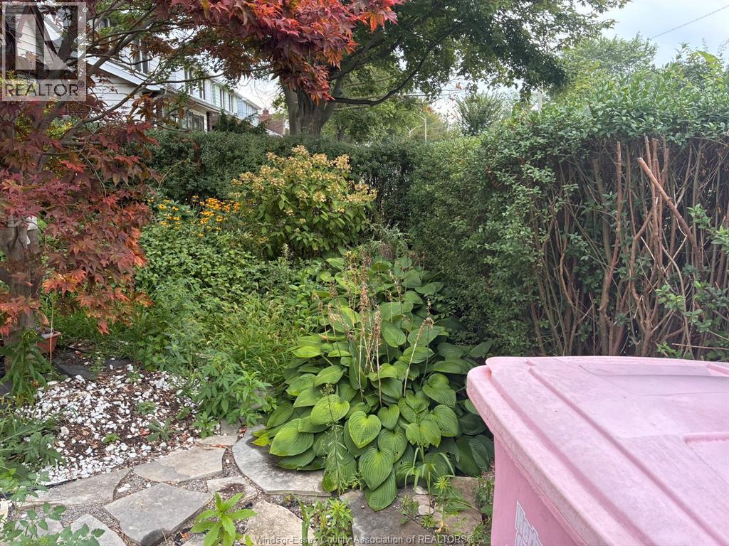 1232 Janette, Windsor, ON - Outdoor