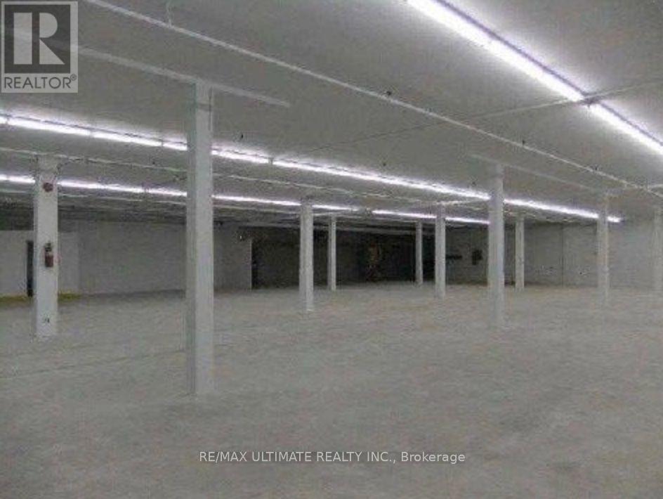 790 Dundas Street E, Mississauga, ON