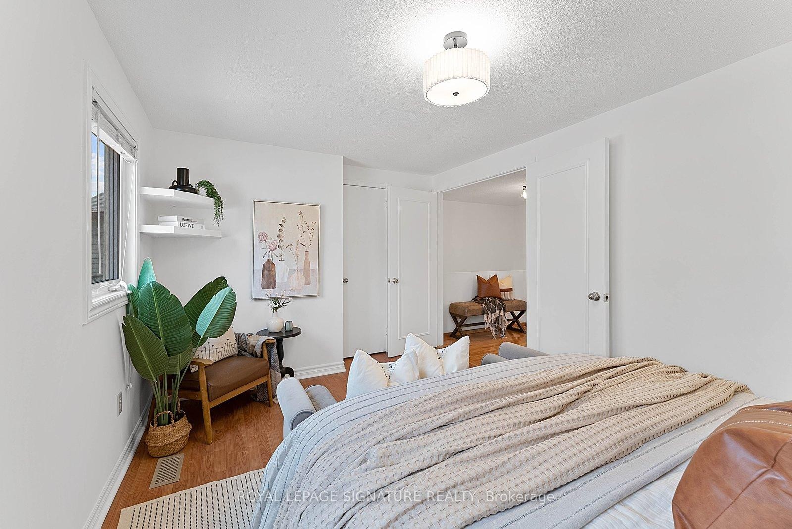 4046 Tea Garden Circle, Mississauga, ON - Indoor Photo Showing Bedroom