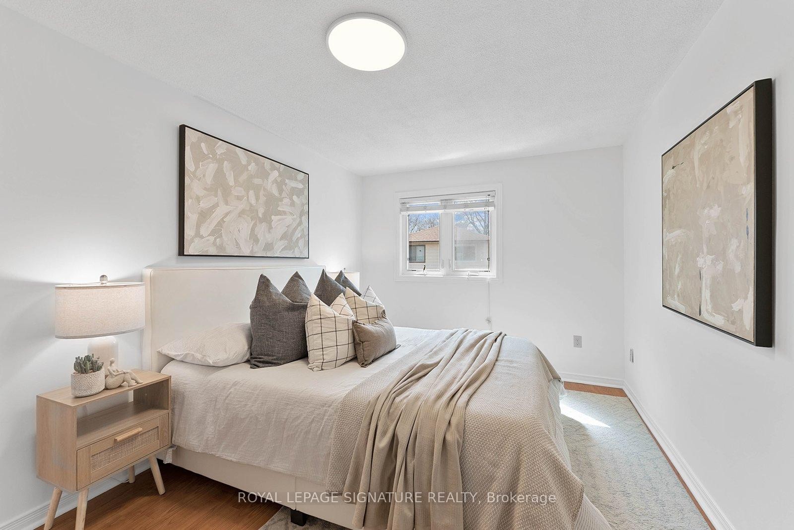 4046 Tea Garden Circle, Mississauga, ON - Indoor Photo Showing Bedroom