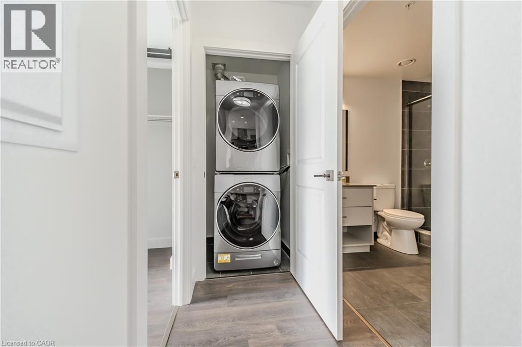 50 Grand Avenue S Unit# 1604, Cambridge, ON - Indoor Photo Showing Laundry Room