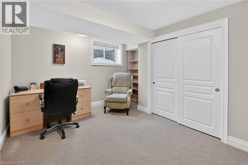 4th bedroom, office, den or home gym space - 1 Cedar Drive, St. Davids, ON - Indoor