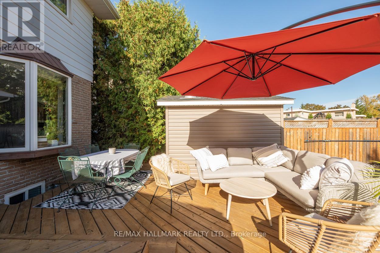 2429 Cliff Road, Mississauga, ON - Outdoor With Deck Patio Veranda With Exterior