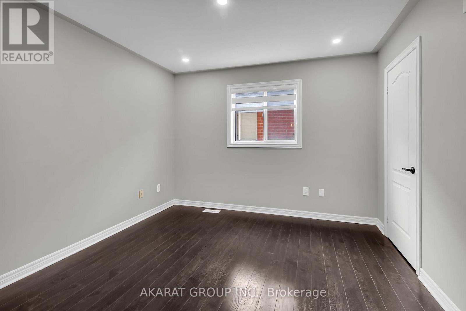 2365 Bankside Drive, Mississauga, ON - Indoor Photo Showing Other Room