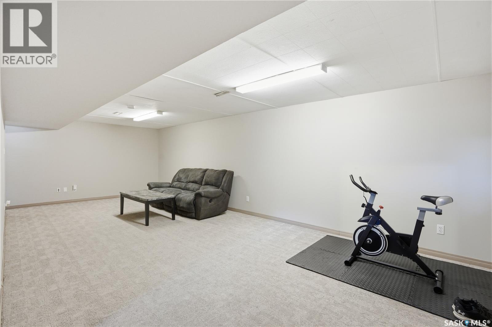 3A & 3B Bateman Crescent, Saskatoon, SK - Indoor Photo Showing Gym Room