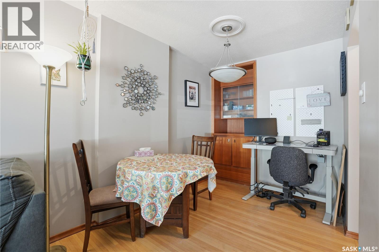 3A & 3B Bateman Crescent, Saskatoon, SK - Indoor