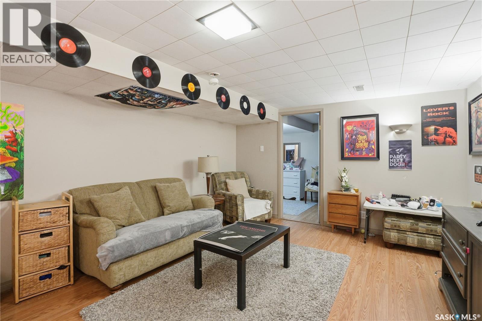 3A & 3B Bateman Crescent, Saskatoon, SK - Indoor Photo Showing Living Room