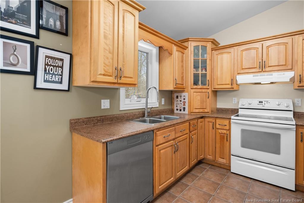 101 Herman St, Dieppe, NB