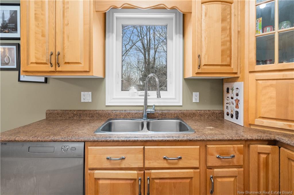 101 Herman St, Dieppe, NB