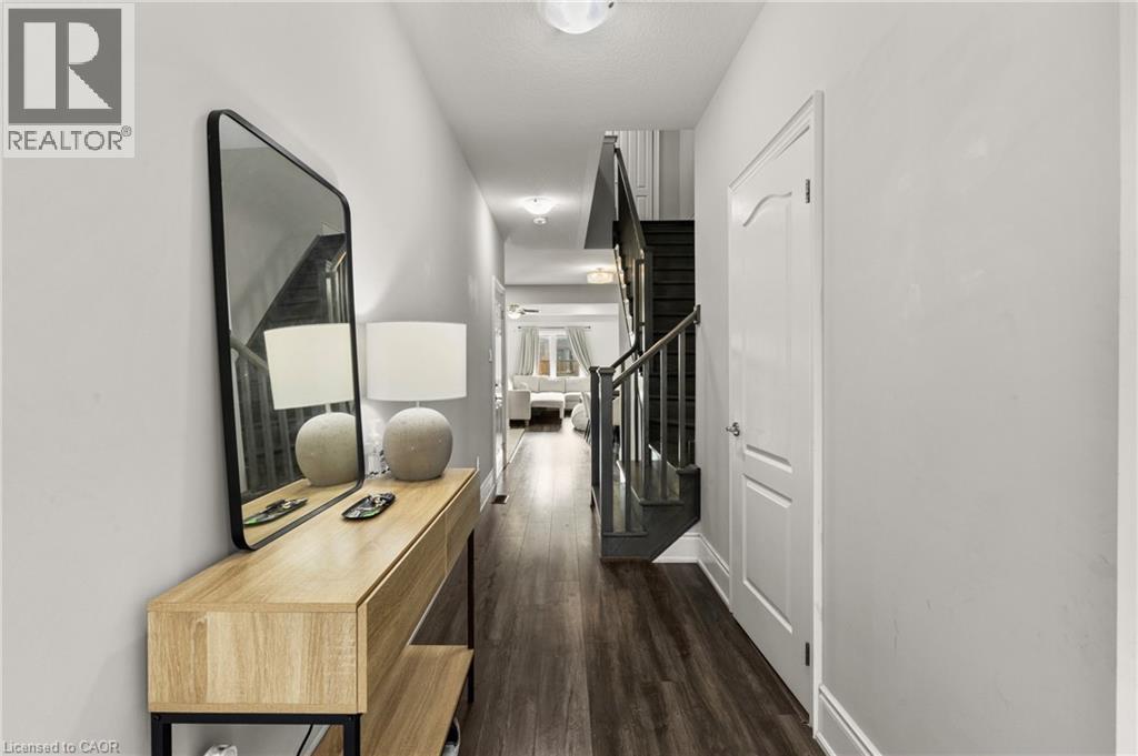 51 Sunset Way, Thorold, ON - Indoor Photo Showing Other Room