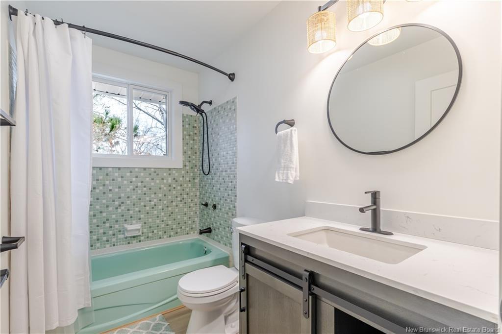 130 Mcadam Avenue, Fredericton, NB