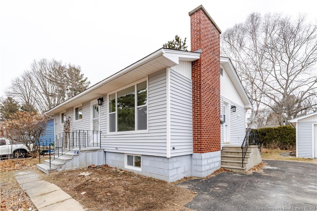 130 Mcadam Avenue, Fredericton, NB