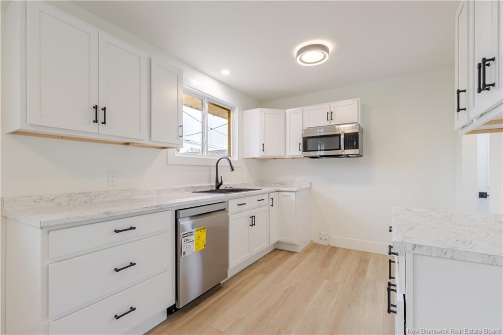 130 Mcadam Avenue, Fredericton, NB