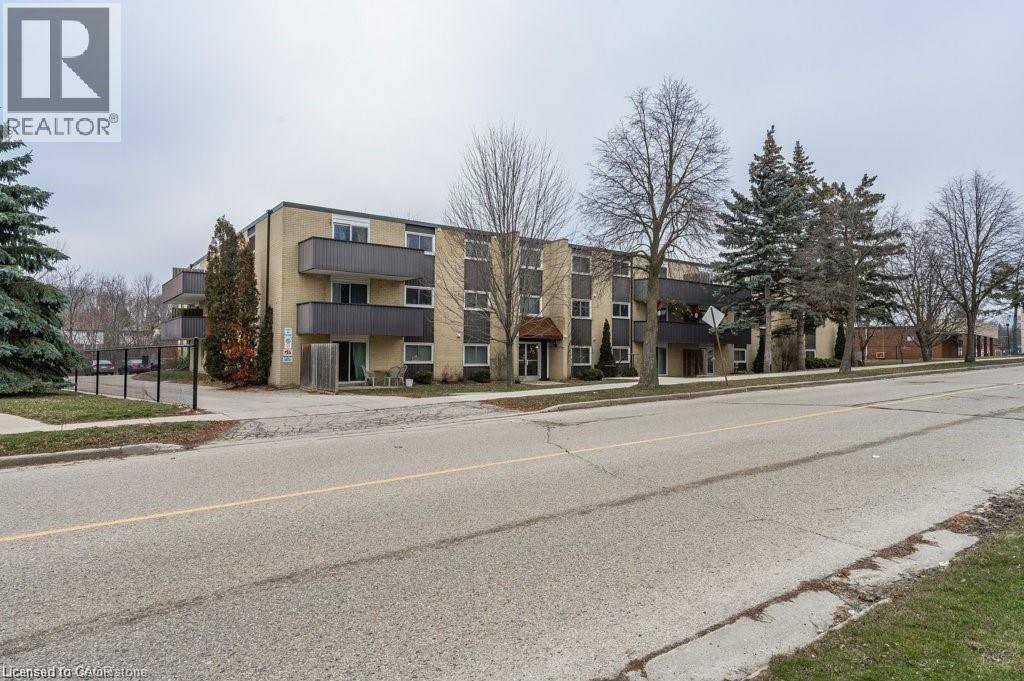 75 Hazelglen Drive Unit# 308, Kitchener, ON - Outdoor