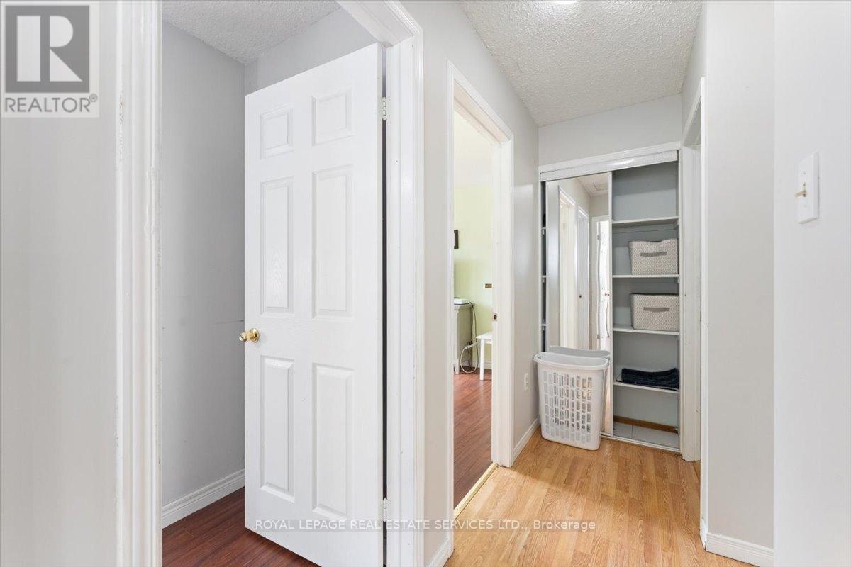57 Elora Drive, Hamilton, ON - Indoor Photo Showing Other Room
