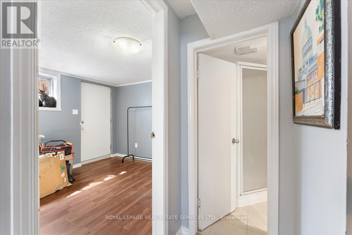 57 Elora Drive, Hamilton, ON - Indoor Photo Showing Other Room
