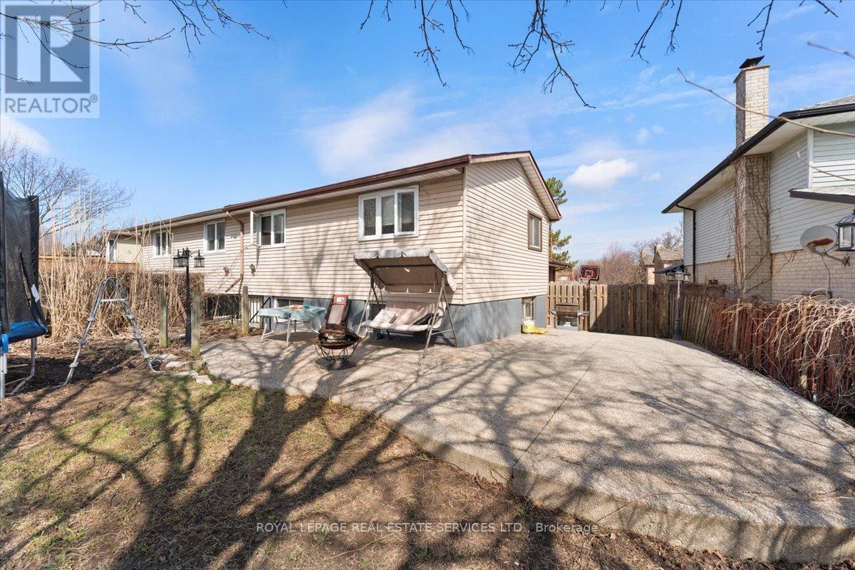 57 Elora Drive, Hamilton, ON - Outdoor