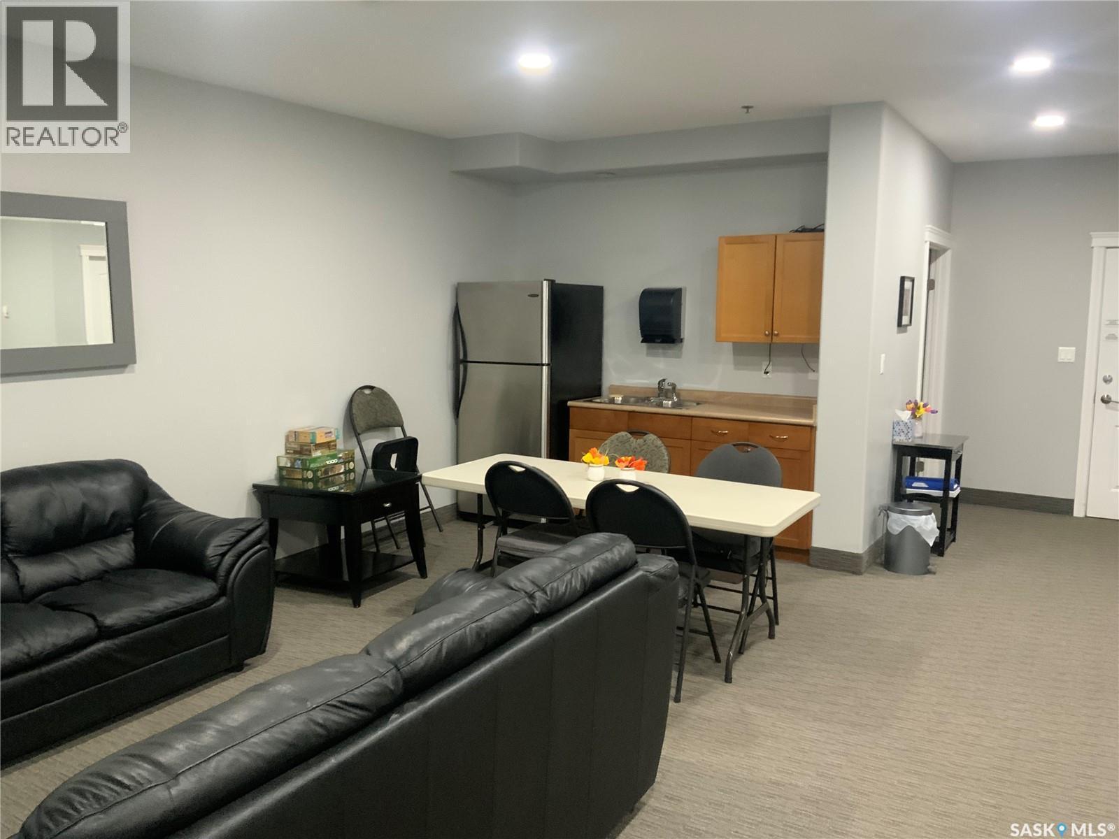 403 333 Nelson Road, Saskatoon, SK - Indoor