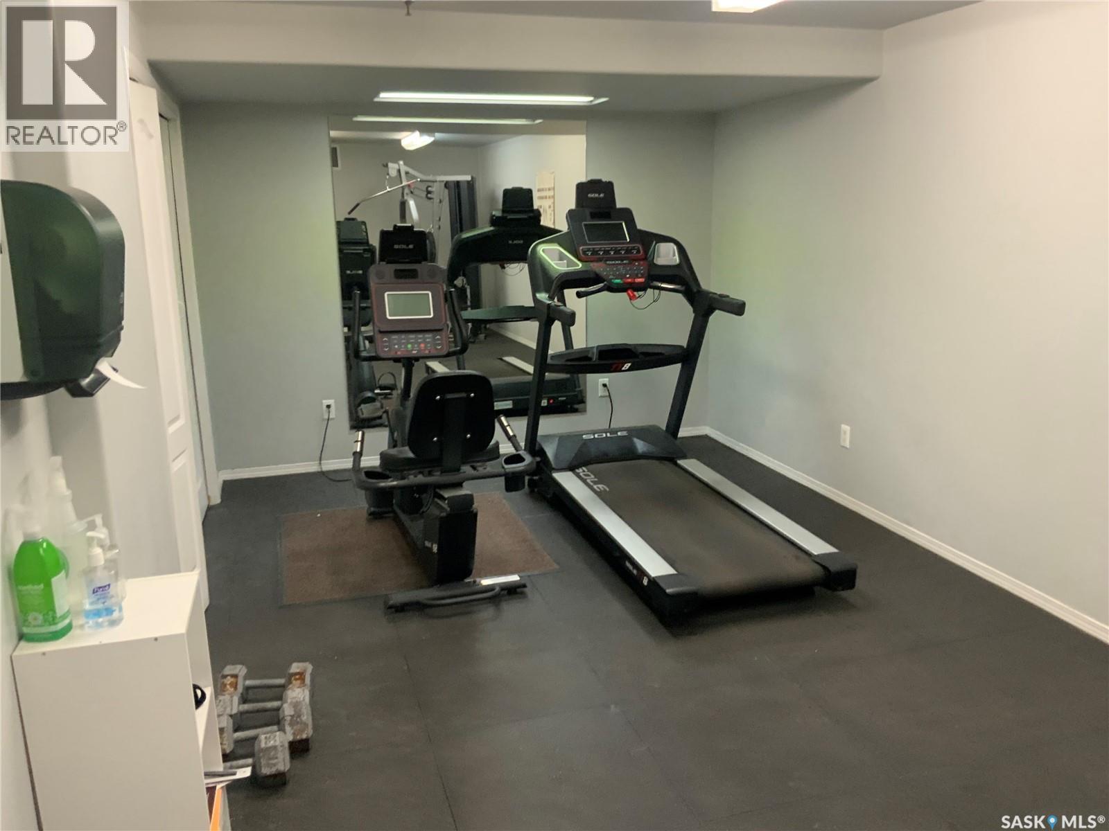 403 333 Nelson Road, Saskatoon, SK - Indoor Photo Showing Gym Room