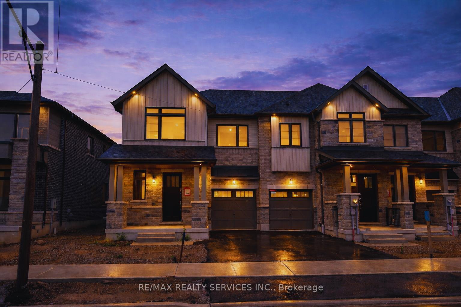 10 Molnar Crescent, Brant, ON - Outdoor With Facade