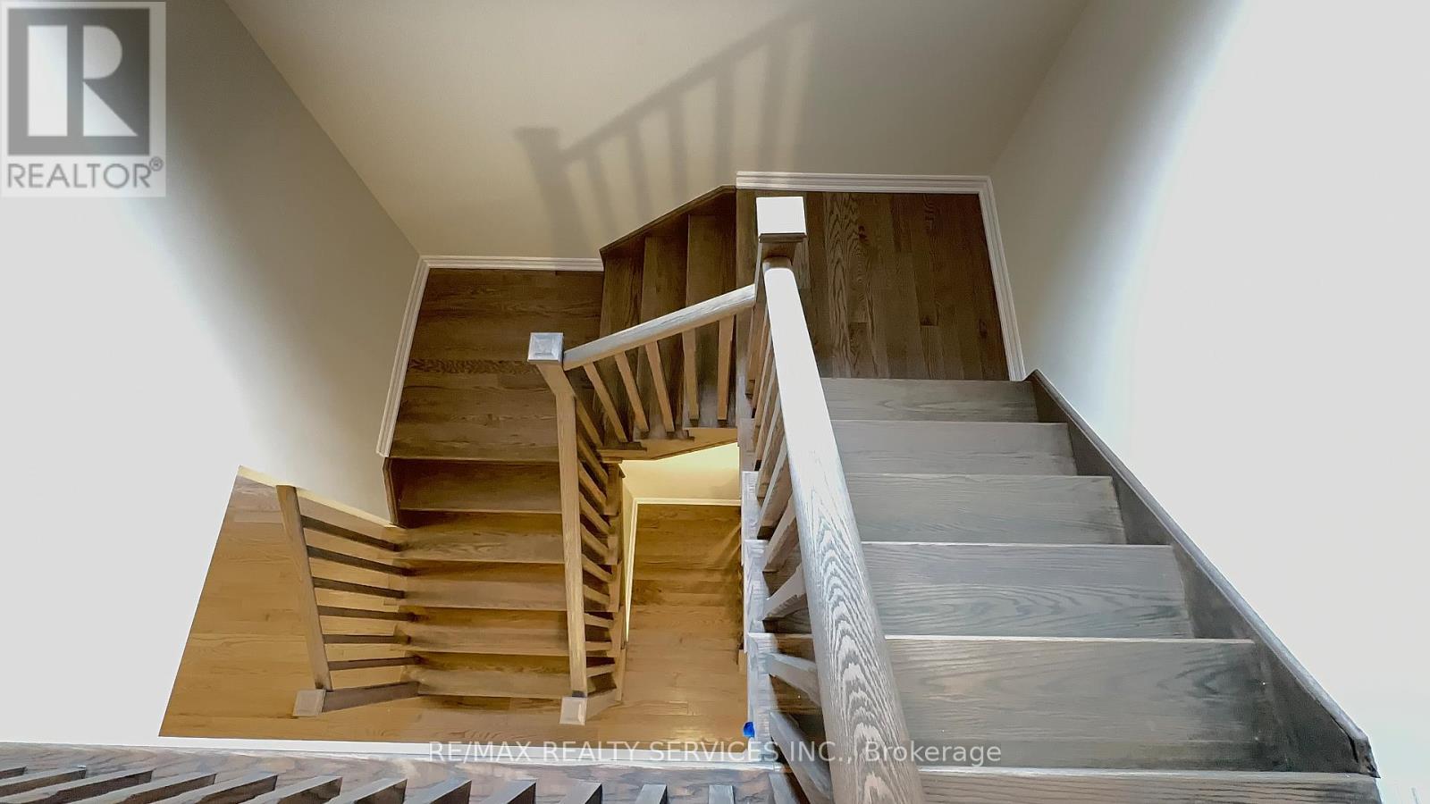 10 Molnar Crescent, Brant, ON - Indoor Photo Showing Other Room