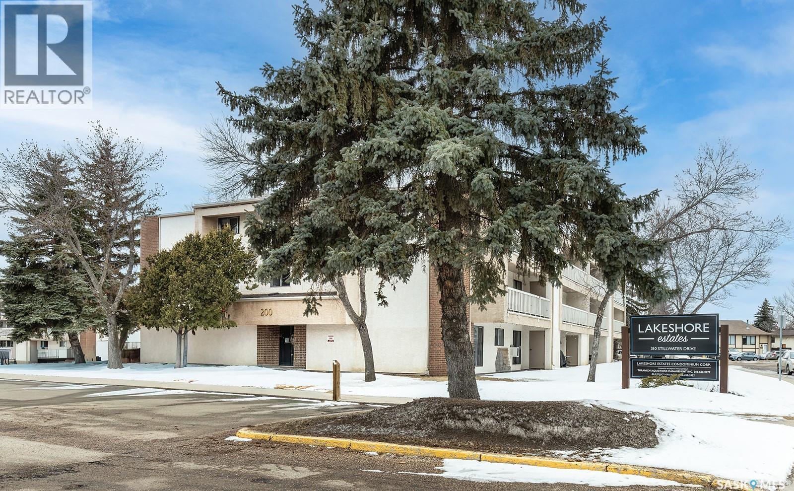 231 310 Stillwater Drive, Saskatoon, SK - Outdoor