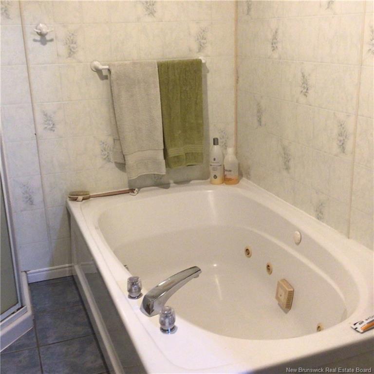 16 Dow St, Saint Stephen, NB