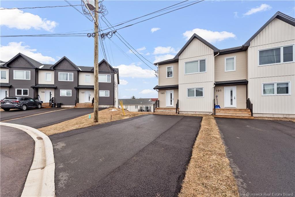 193 Ernest St, Dieppe, NB