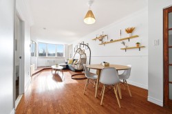 204-6339 Rue St-Hubert Montréal (Rosemont/La Petite-Patrie), QC H2S 2L9