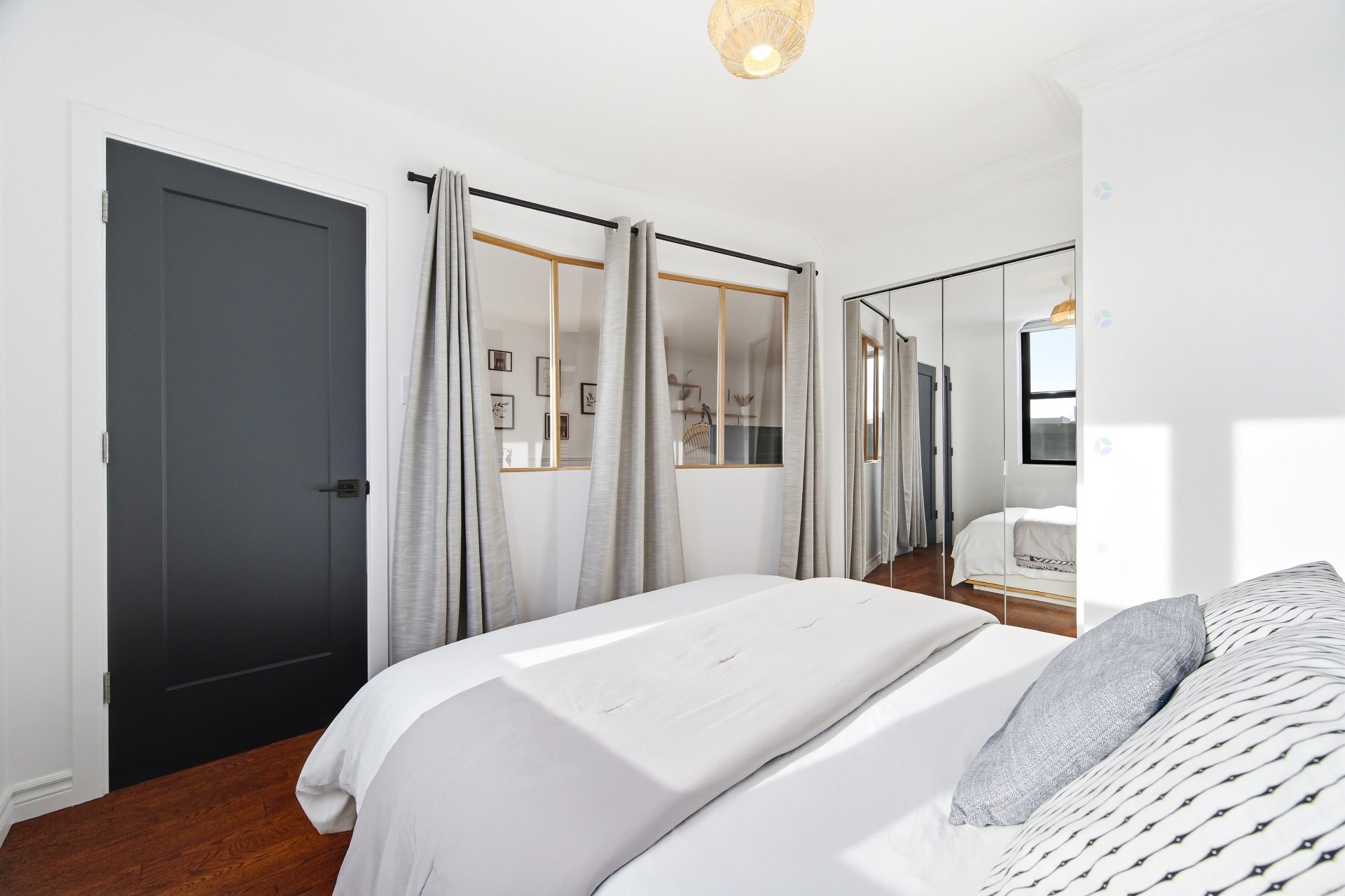 Chambre à coucher - 204-6339 Rue St-Hubert, Montréal (Rosemont/La Petite-Patrie), QC - Indoor Photo Showing Bedroom