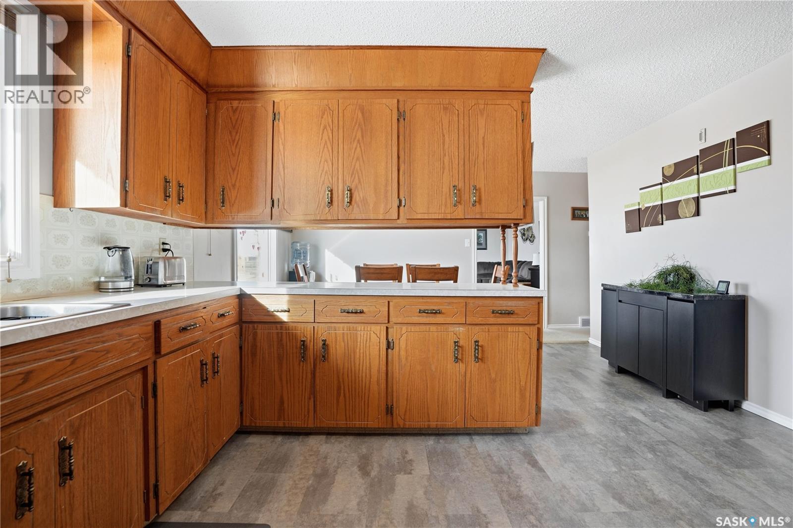 Hallborg Acreage, Chaplin Rm No. 164, SK - Indoor Photo Showing Kitchen