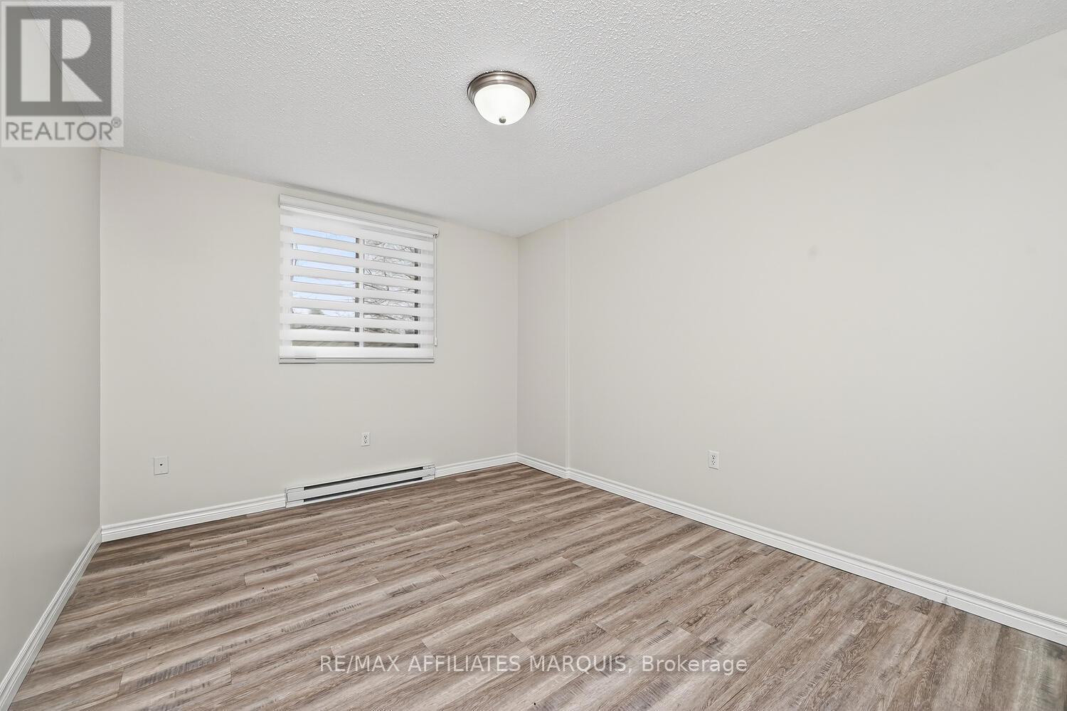 204 - 41 Sunset Boulevard, Perth, ON - Indoor Photo Showing Other Room