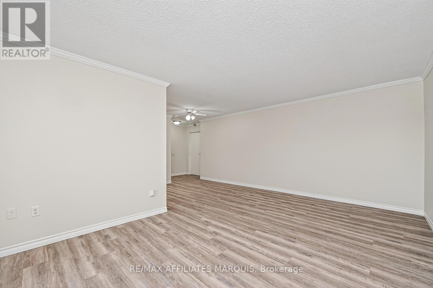 204 - 41 Sunset Boulevard, Perth, ON - Indoor Photo Showing Other Room