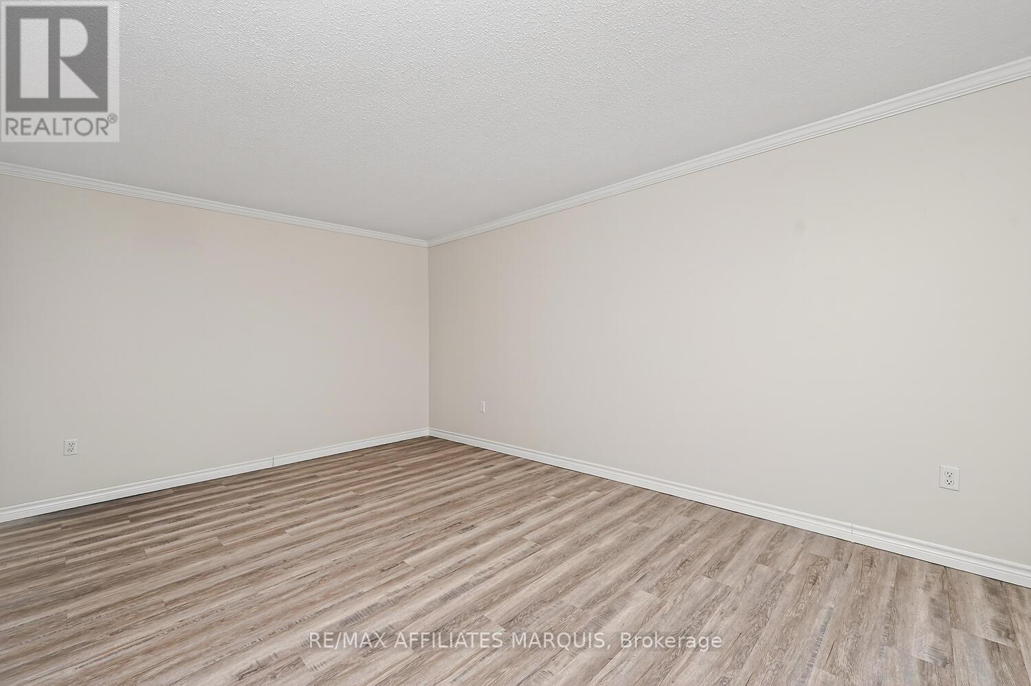 204 - 41 Sunset Boulevard, Perth, ON - Indoor Photo Showing Other Room