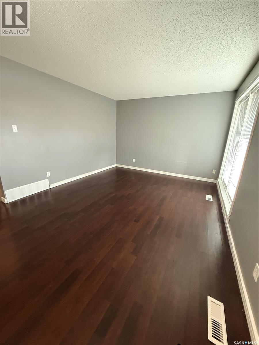3214 33Rd Street W, Saskatoon, SK - Indoor Photo Showing Other Room