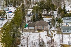 5 BARBARA AVENUE Oro-Medonte, ON L0L 2E0