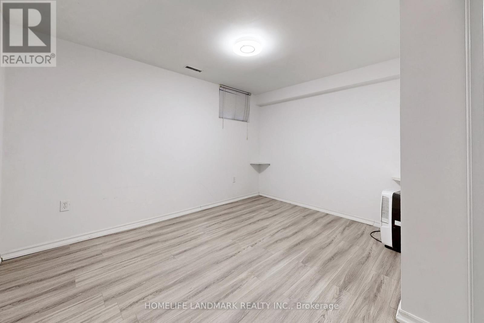 75 Dragoon Crescent, Toronto, ON - Indoor Photo Showing Other Room