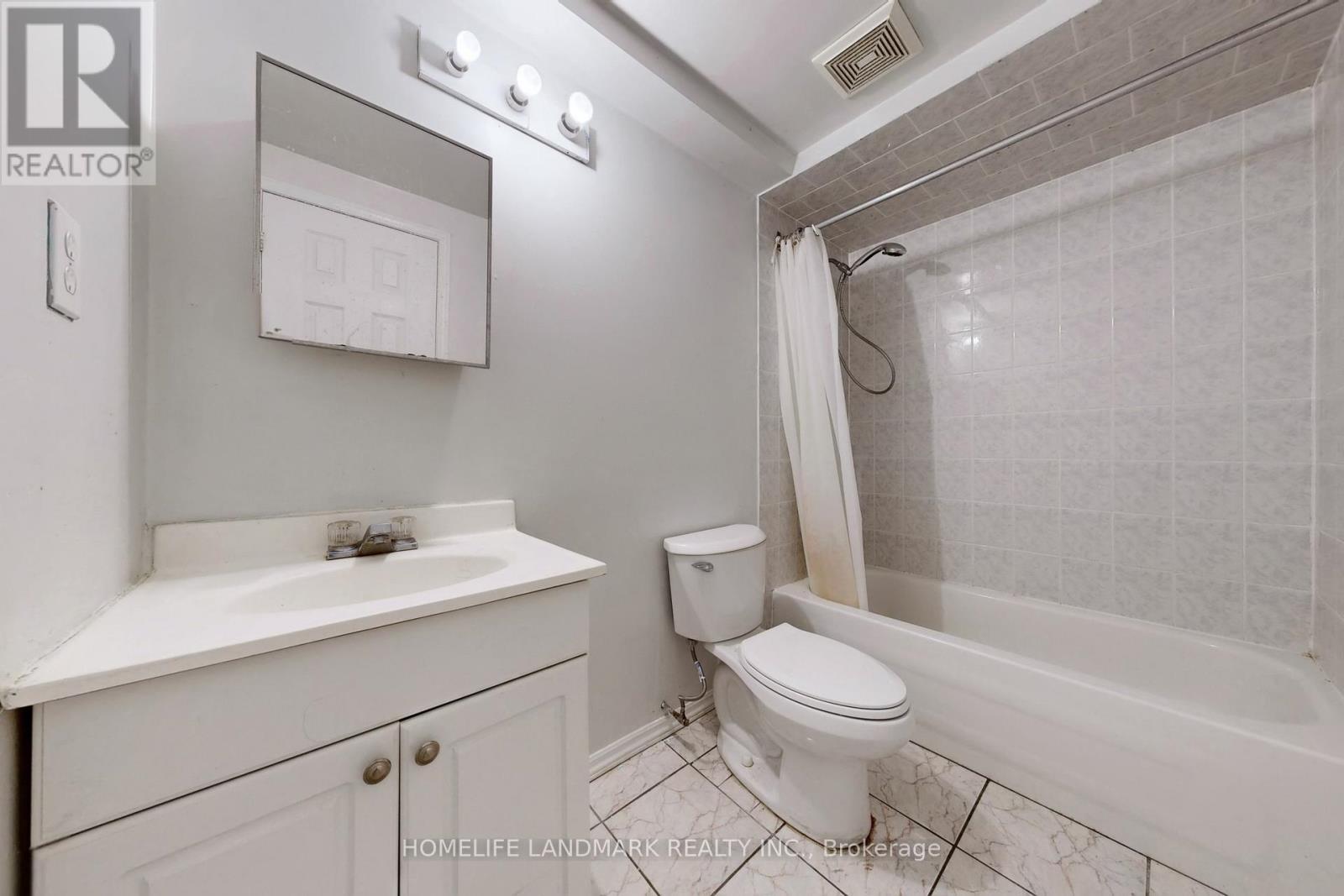 75 Dragoon Crescent, Toronto, ON - Indoor Photo Showing Bathroom