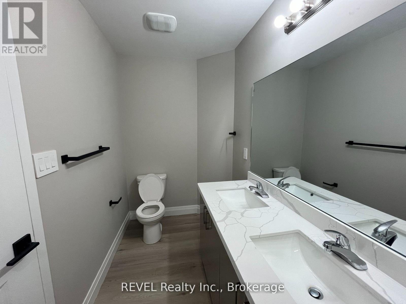 16 Keystone Trail, Welland (Lincoln/Crowland), ON - Indoor Photo Showing Bathroom