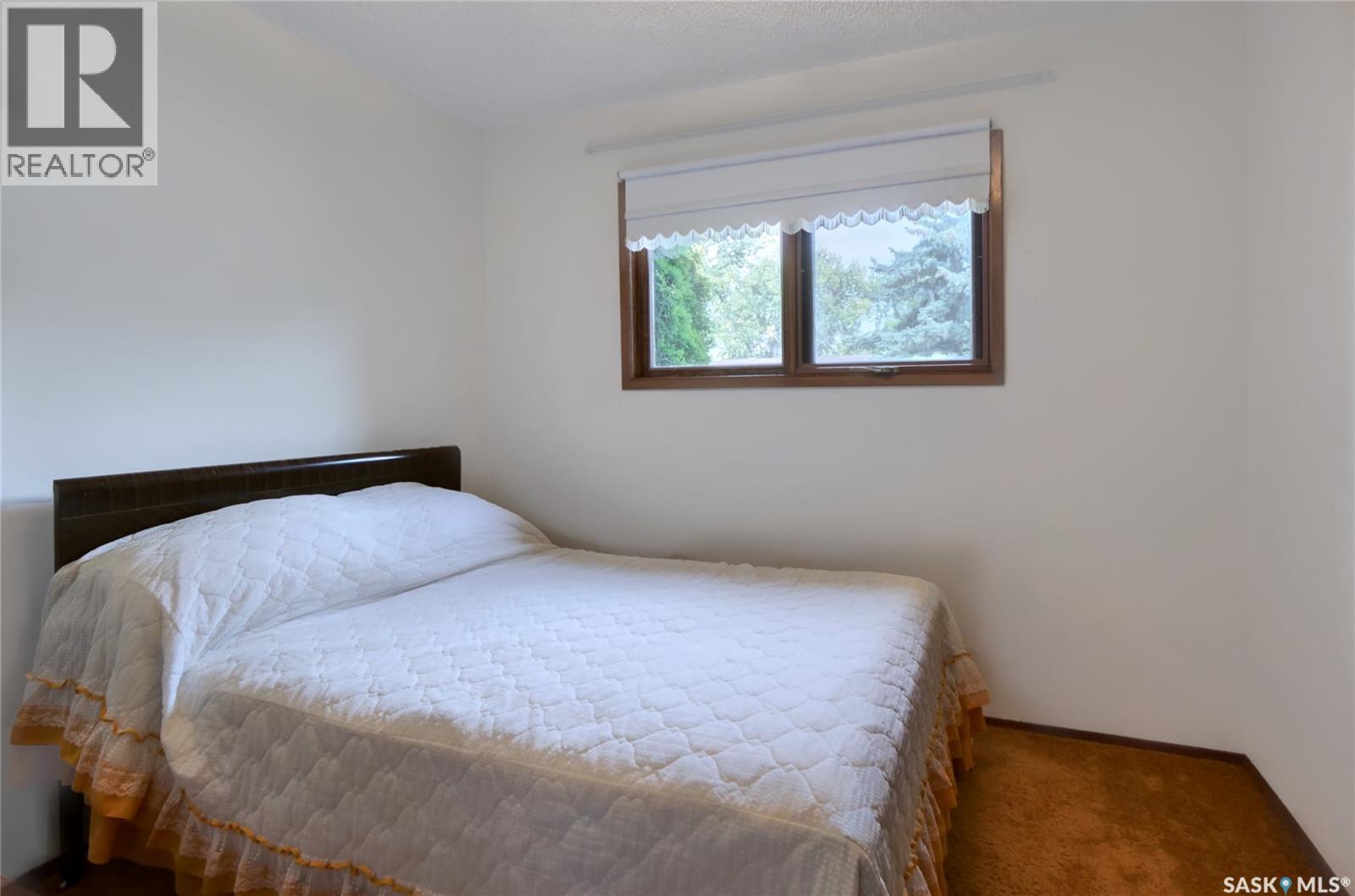 1008 Parklane Drive, Assiniboia, SK - Indoor Photo Showing Bedroom