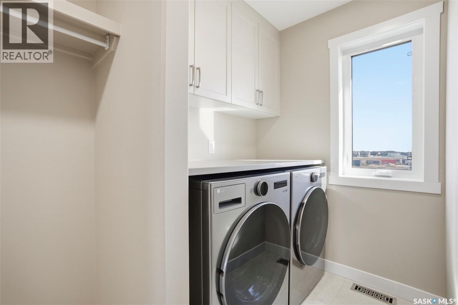 435 Sharma Crescent, Saskatoon, SK - Indoor Photo Showing Laundry Room