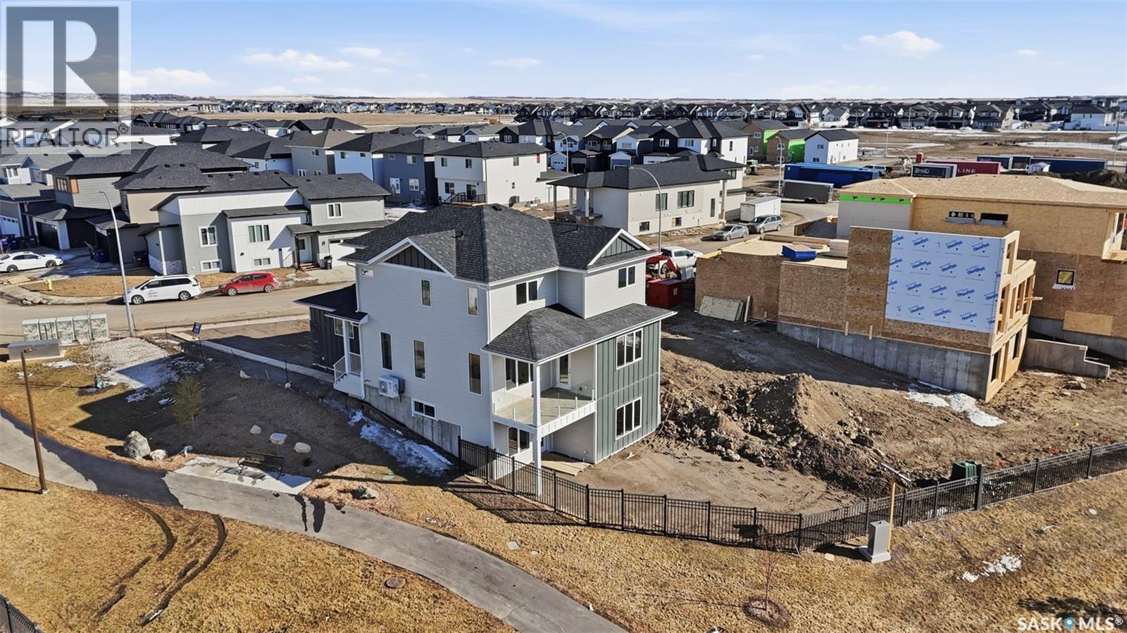 435 Sharma Crescent, Saskatoon, SK - Outdoor