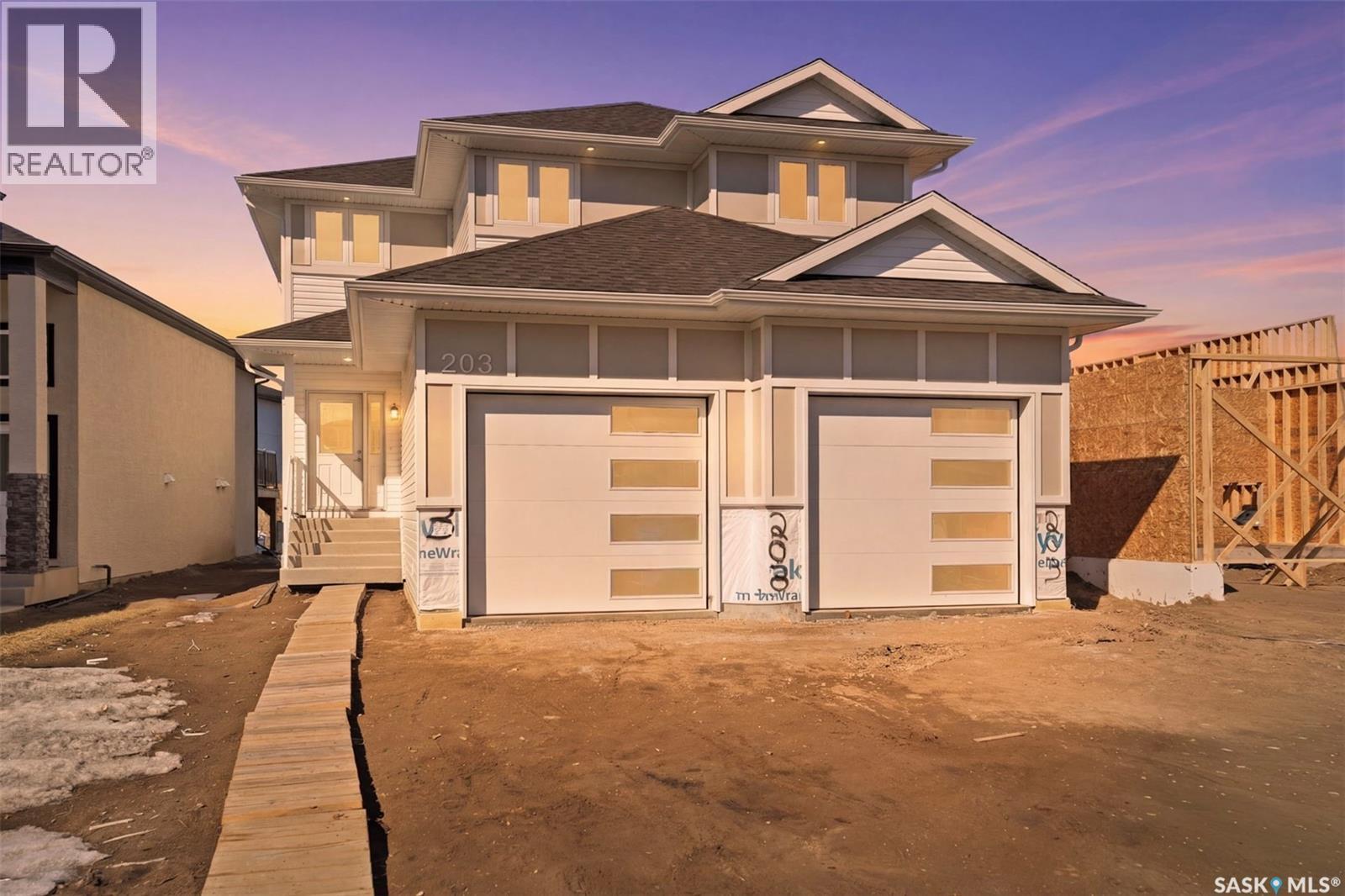 203 Sharma Lane, Saskatoon, SK - Outdoor