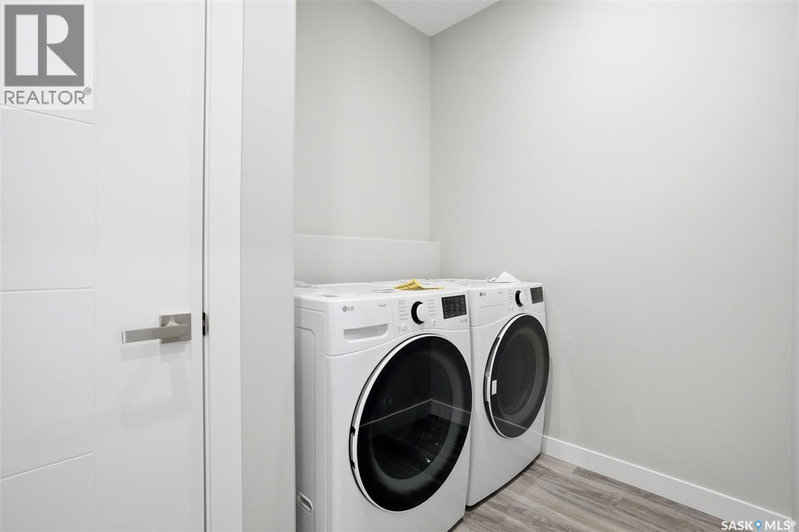 203 Sharma Lane, Saskatoon, SK - Indoor Photo Showing Laundry Room