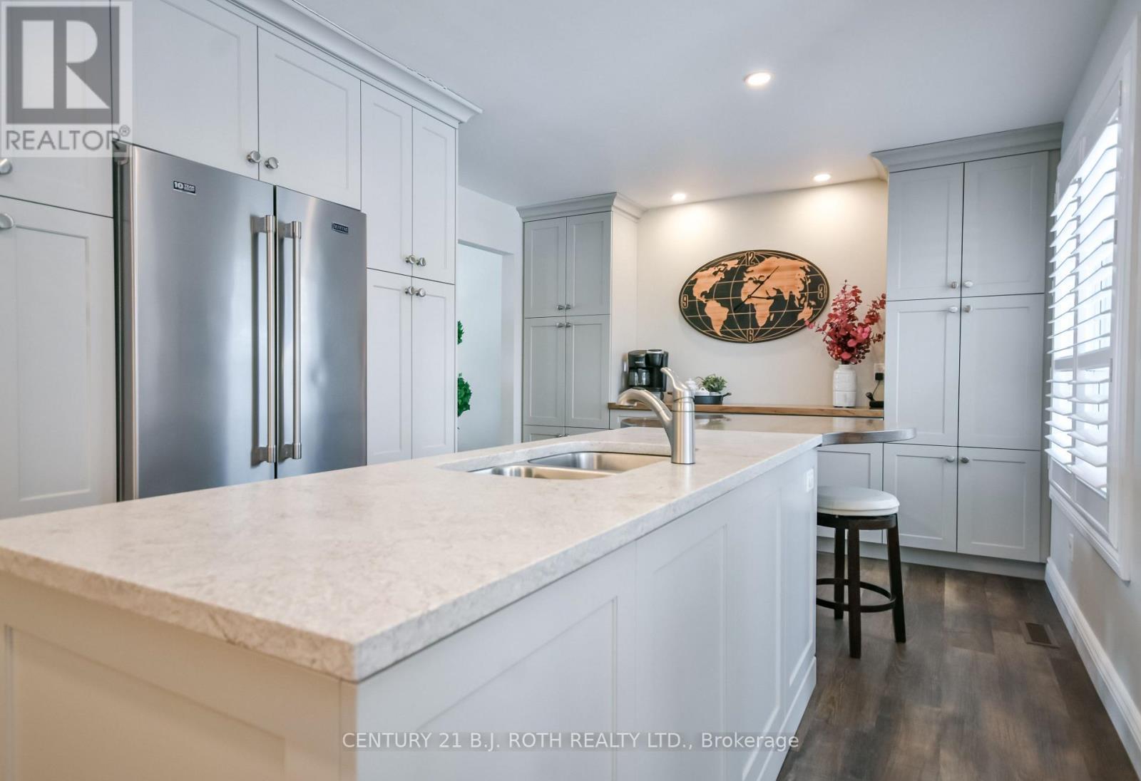 Stunning, professionally updated kitchen!!! - 91 Benson Drive, Barrie, ON - Indoor Photo Showing Kitchen With Double Sink