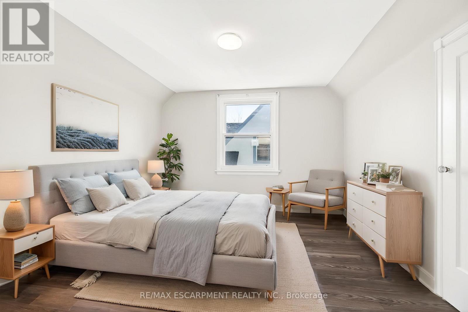 Virtually Staged - 269 Queensdale Avenue E, Hamilton, ON - Indoor Photo Showing Bedroom