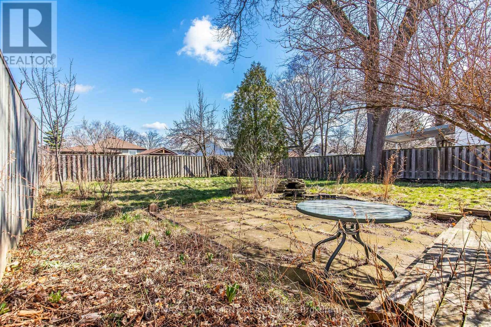 269 Queensdale Avenue E, Hamilton, ON - Outdoor
