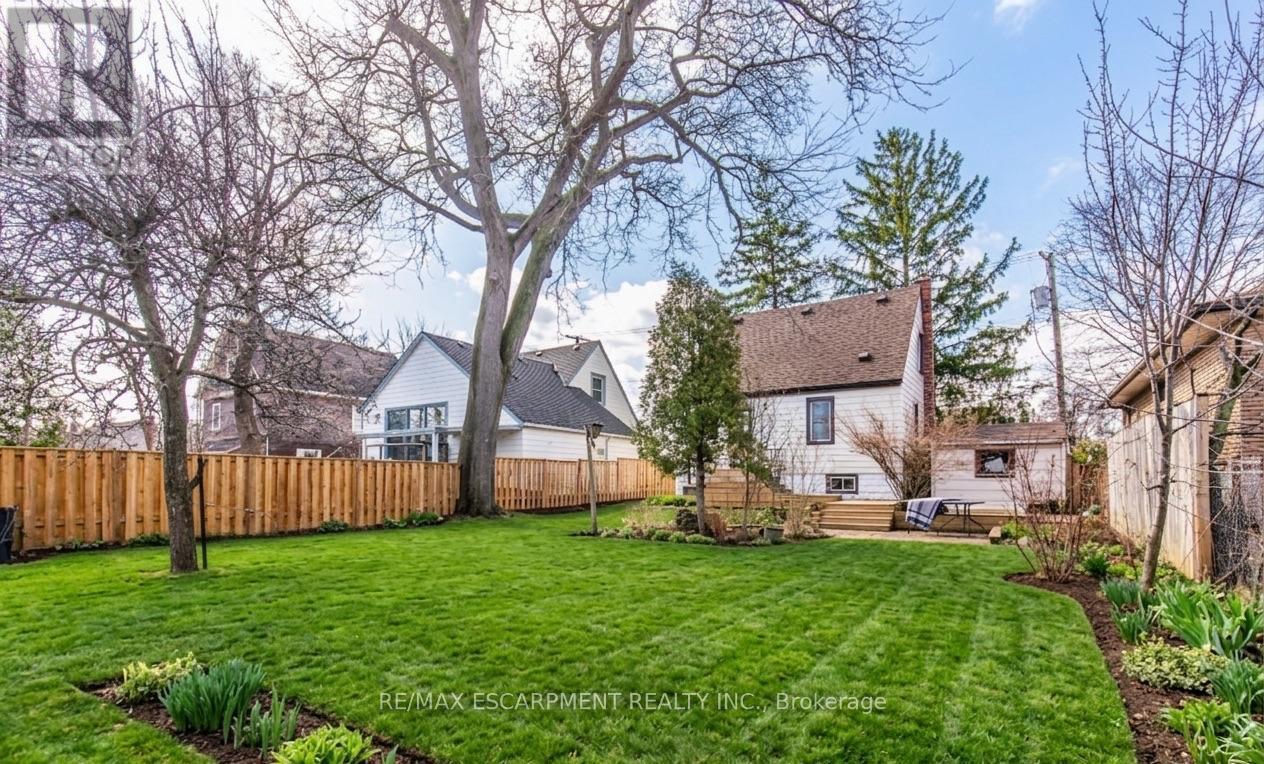 virtually Staged - 269 Queensdale Avenue E, Hamilton, ON - Outdoor
