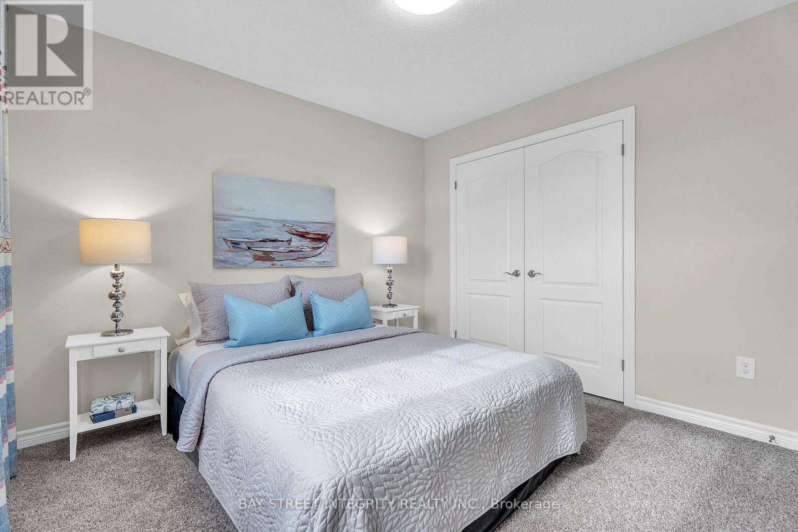 566 Bradwell Chase, London North, ON - Indoor Photo Showing Bedroom